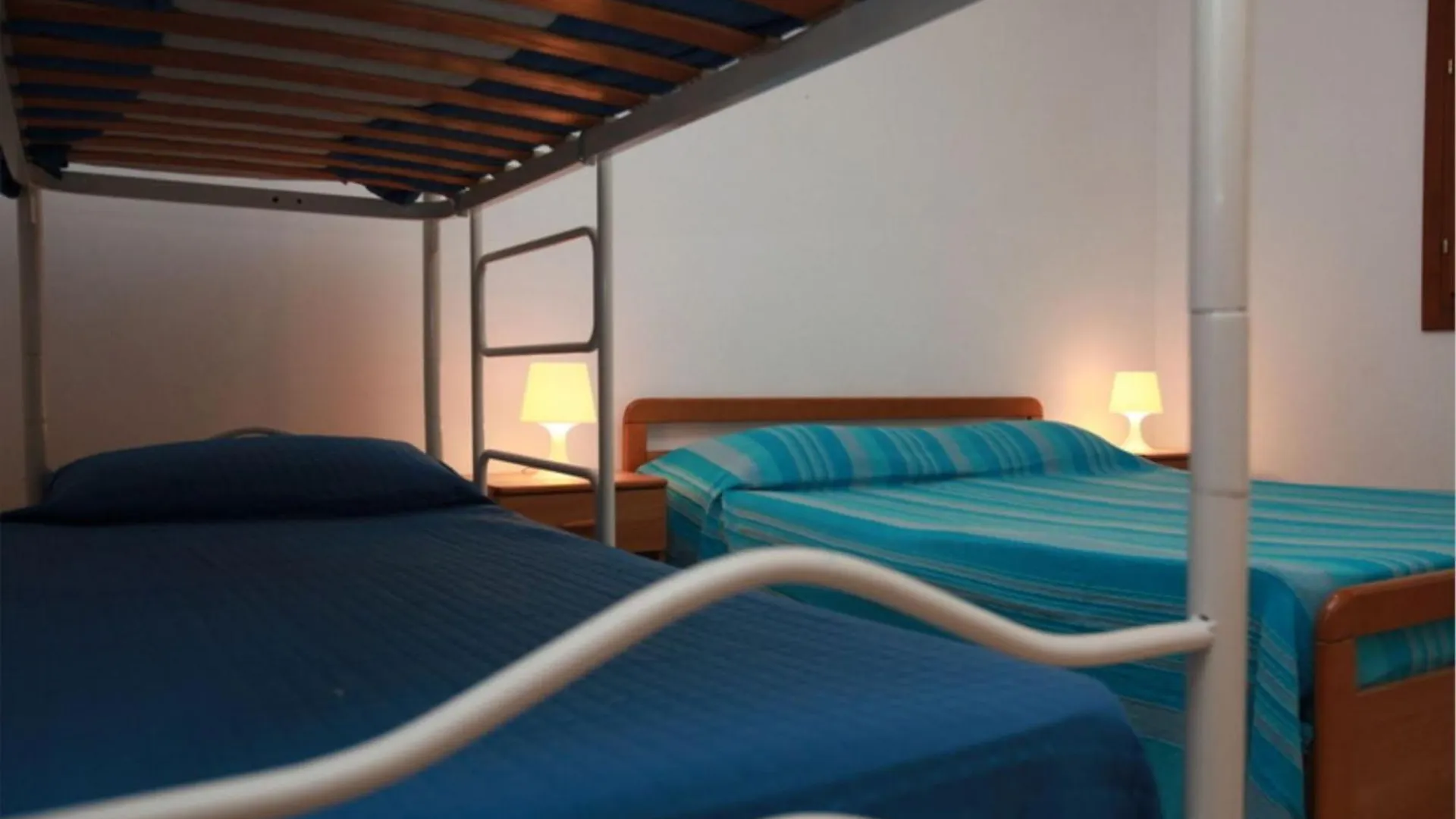 Pleasant Seaside Accommodation In روسولينا ماري شقة