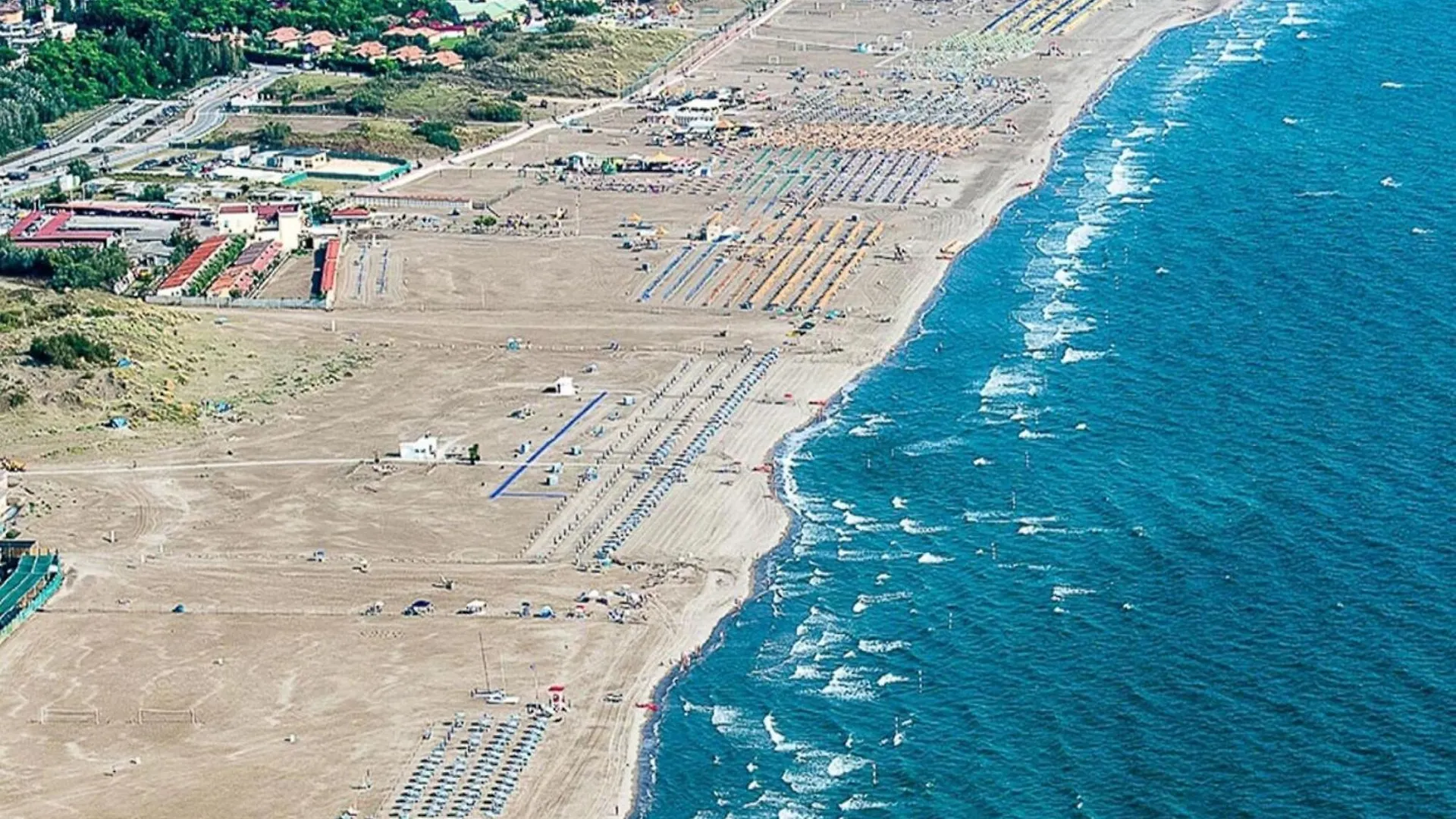 Apartment Pleasant Seaside Accommodation In Rosolina Mare